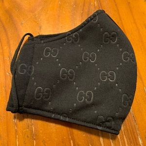 GG style face mask